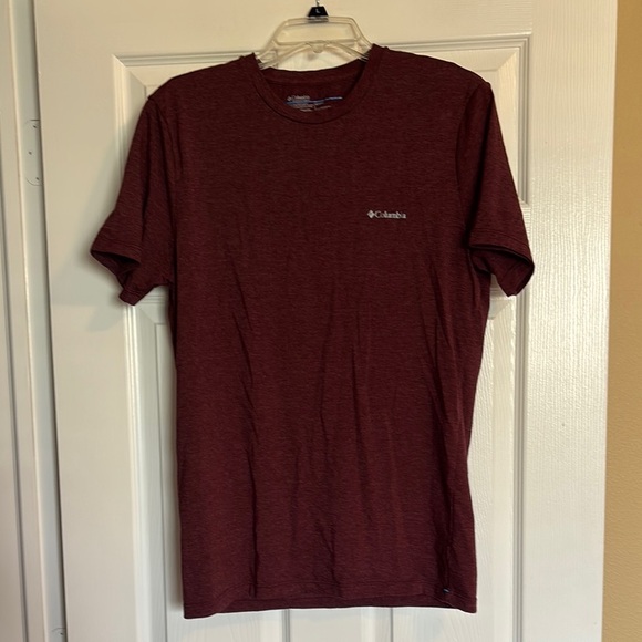 Columbia men’s maroon short sleeve t-shirt size medium - Picture 1 of 7
